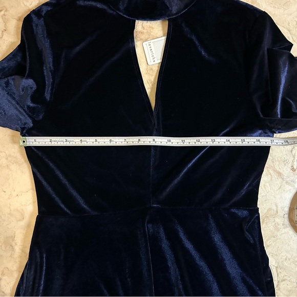 NEW Loveriche Velvet Keyhole Backless Mini Dress Size Large - Picture 9 of 14